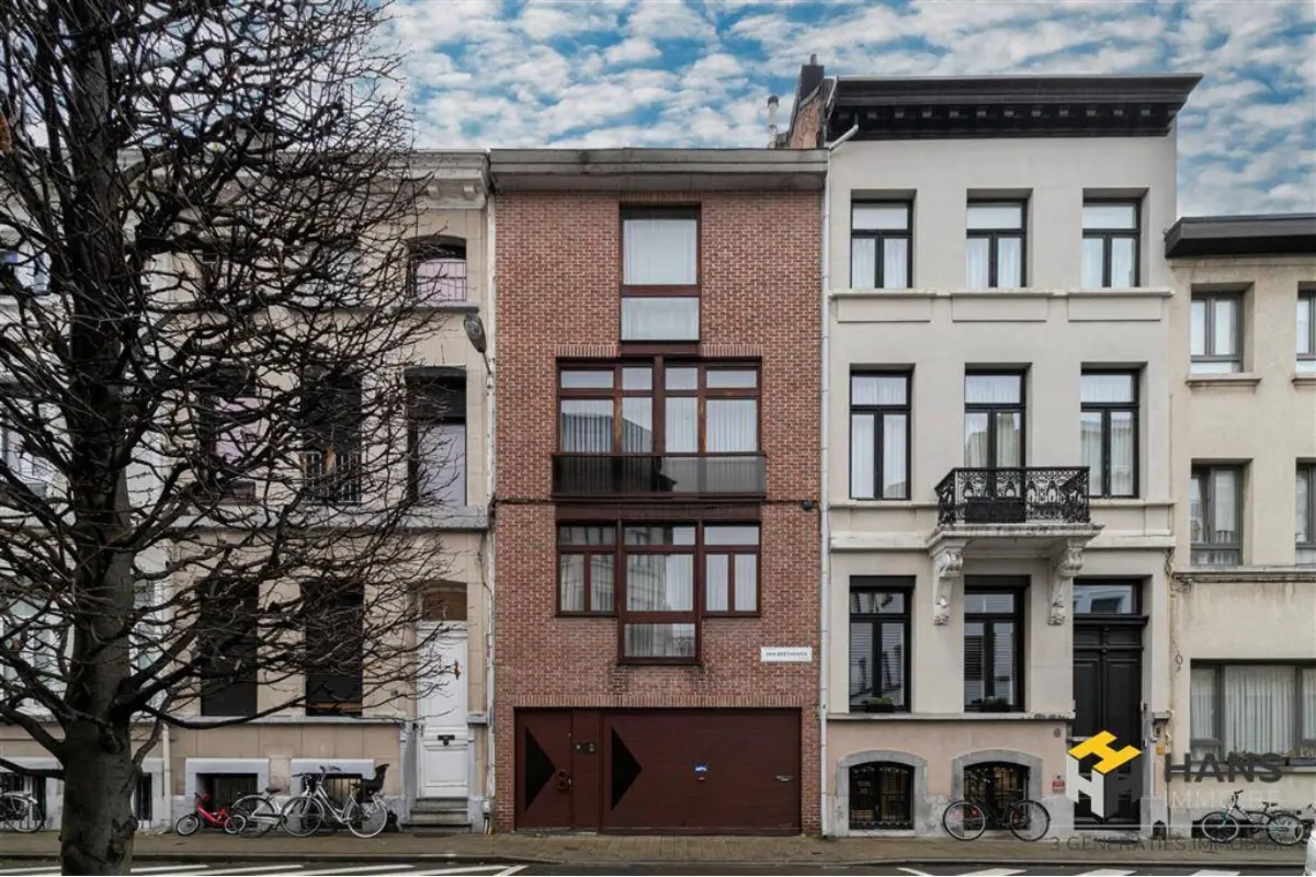 Huis te  koop in Antwerpen 2018 975000.00€ 7 slaapkamers 364.00m² - Zoekertje 683189