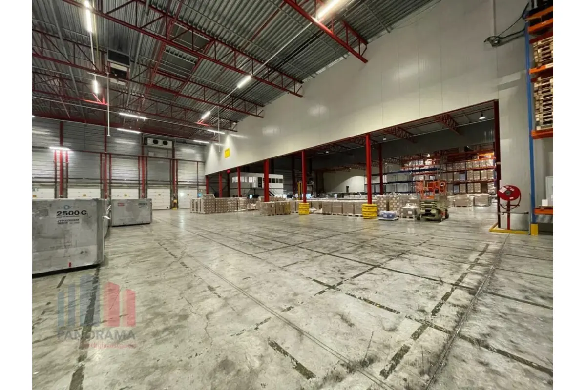 Handelszaak te  huur in Mechelen 2800 37250.00€  slaapkamers 6465.00m² - Zoekertje 682703