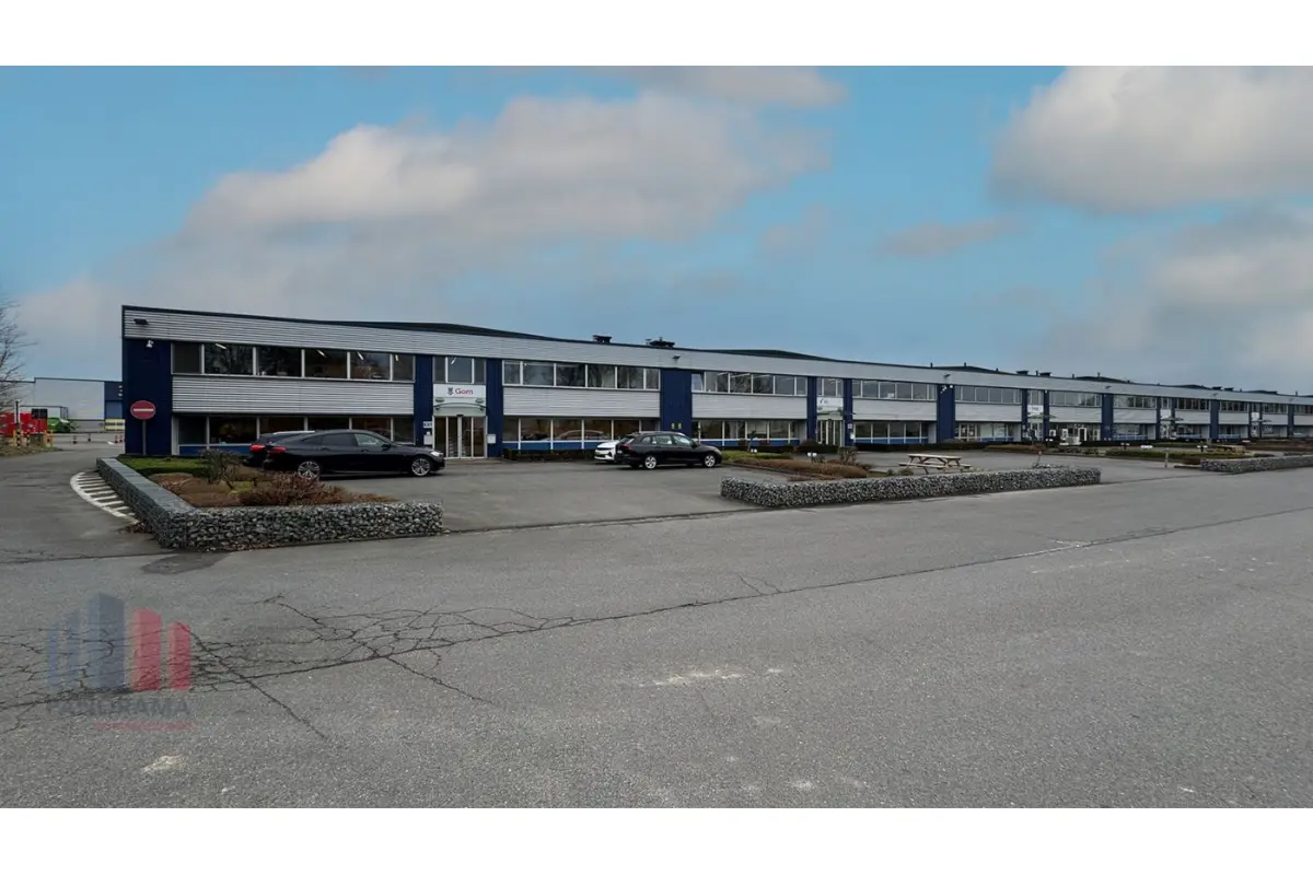 Handelszaak te  huur in Aartselaar 2630 9504.00€  slaapkamers 1296.00m² - Zoekertje 682717