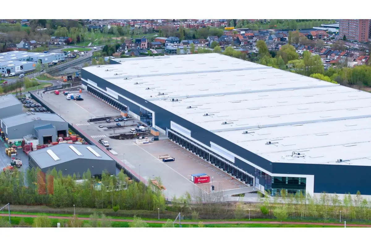 Handelszaak te  huur in Boom 2850 0.00€  slaapkamers 12765.00m² - Zoekertje 682708