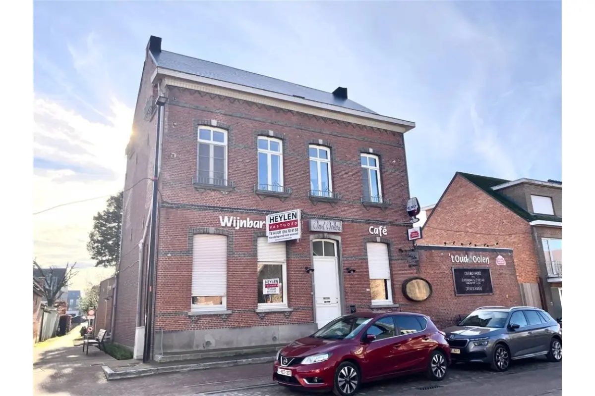 Handelszaak te  huur in Olen 2250 1775.00€  slaapkamers 300.00m² - Zoekertje 683880