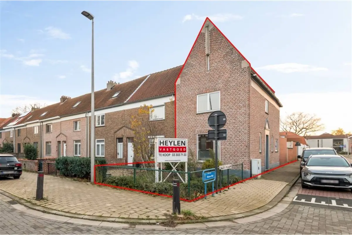 Huis te  koop in Kapellen 2950 299000.00€ 3 slaapkamers 120.00m² - Zoekertje 749546