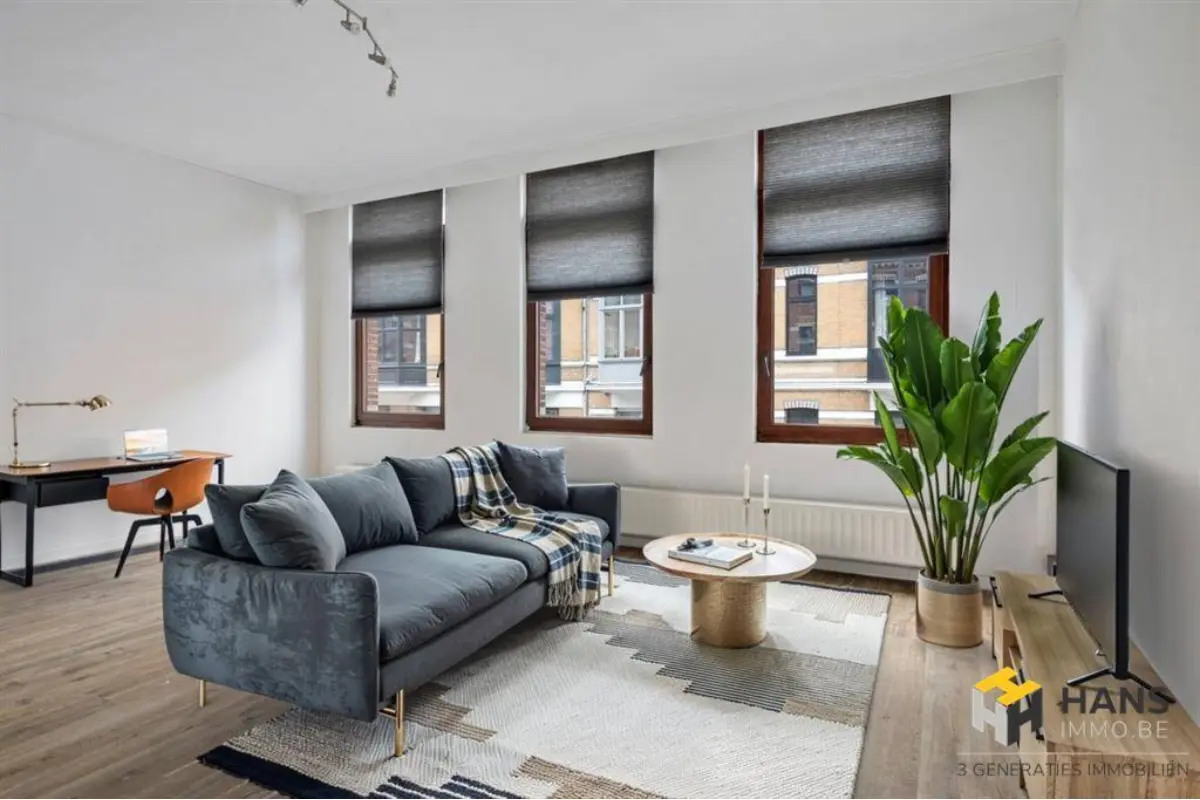 Appartement te  koop in Mortsel 2640 235000.00€ 1 slaapkamers 65.00m² - Zoekertje 684718