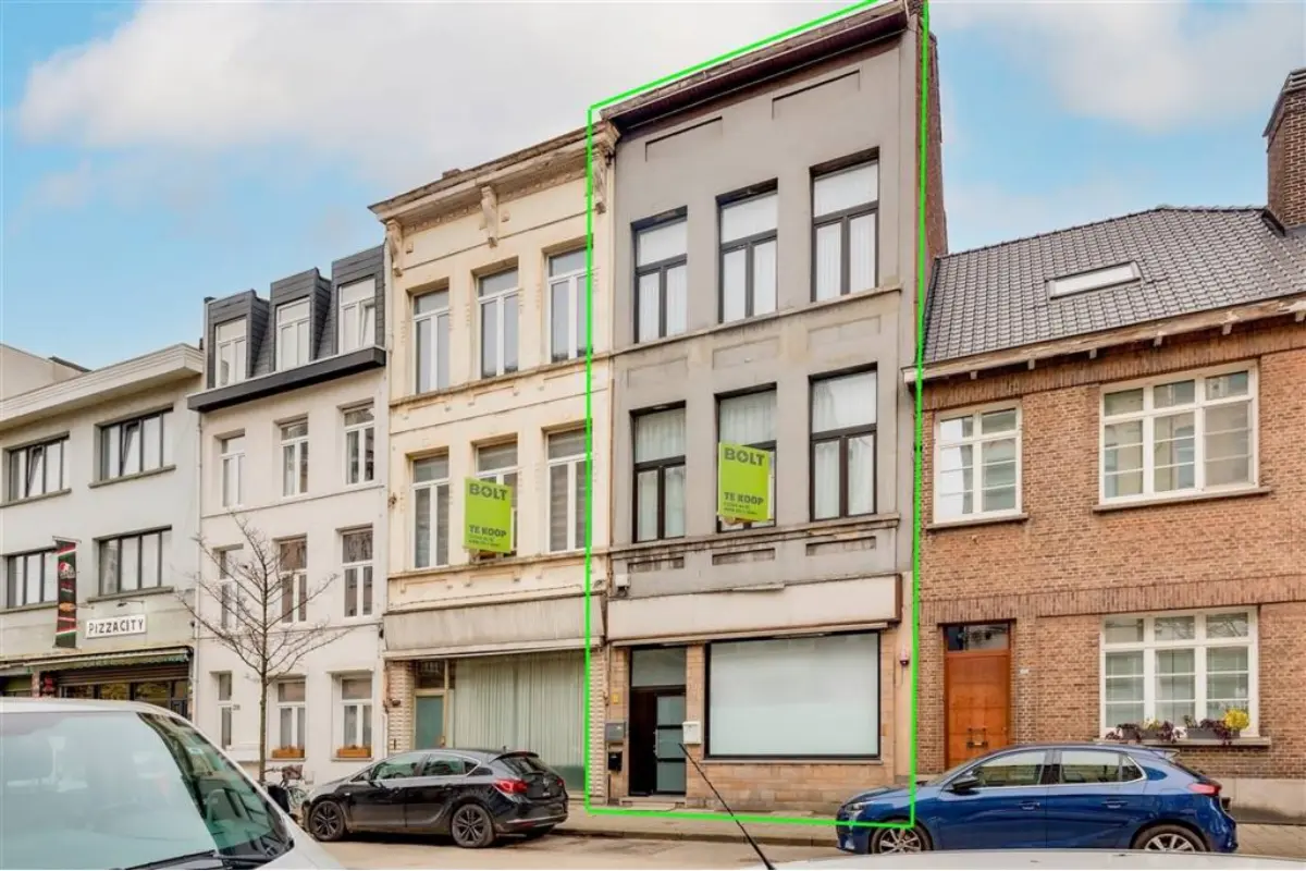 Appartementsgebouw te  koop in Antwerpen 2060 595000.00€ 7 slaapkamers 250.00m² - Zoekertje 686472