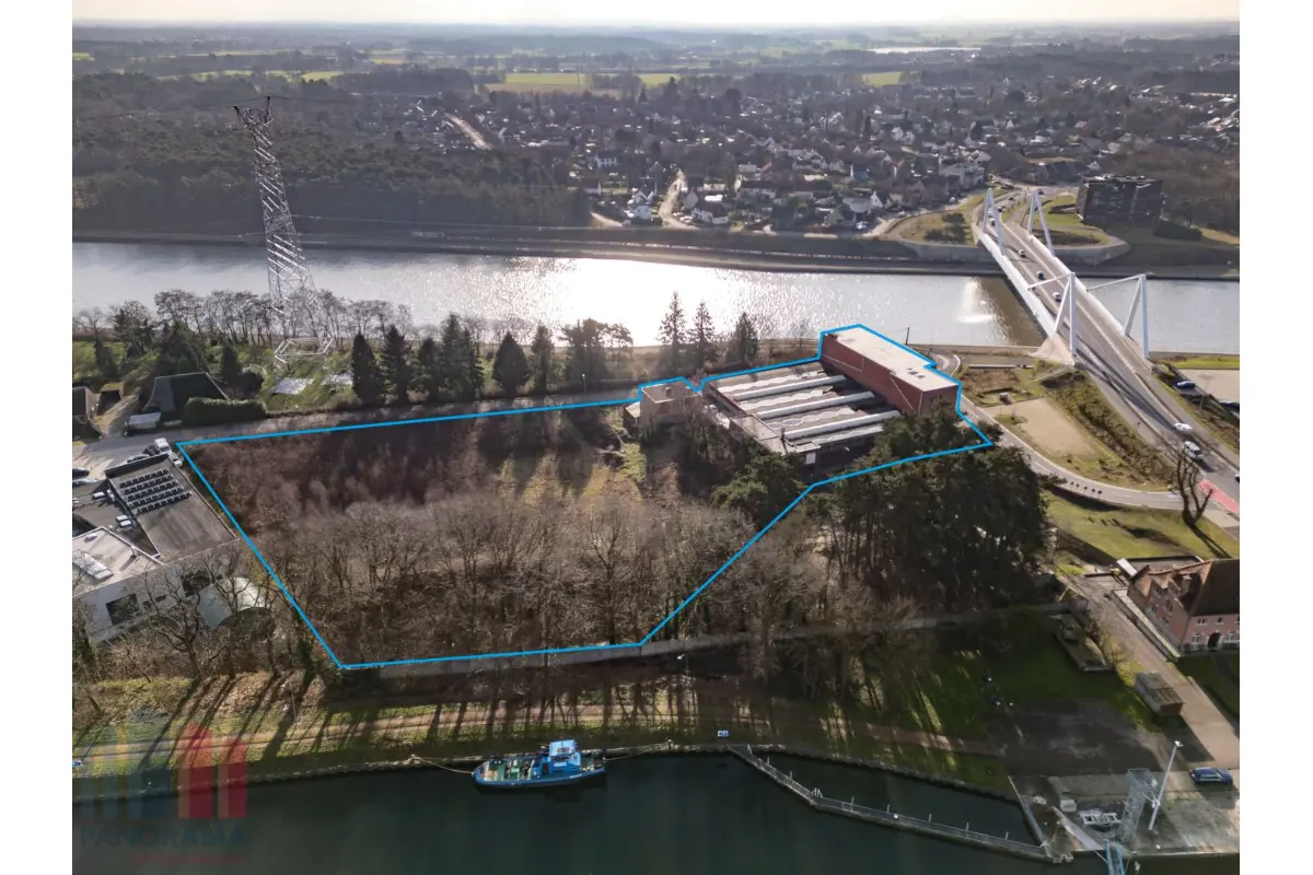 Handelszaak te  koop in Herentals 2200 0.00€  slaapkamers 11200.00m² - Zoekertje 685921