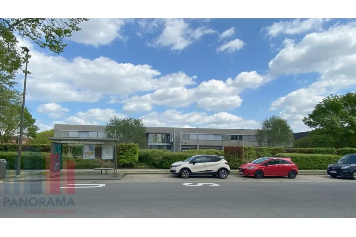 Handelszaak te  huur in Mechelen 2800 7549.00€  slaapkamers 671.00m² - Zoekertje 685918