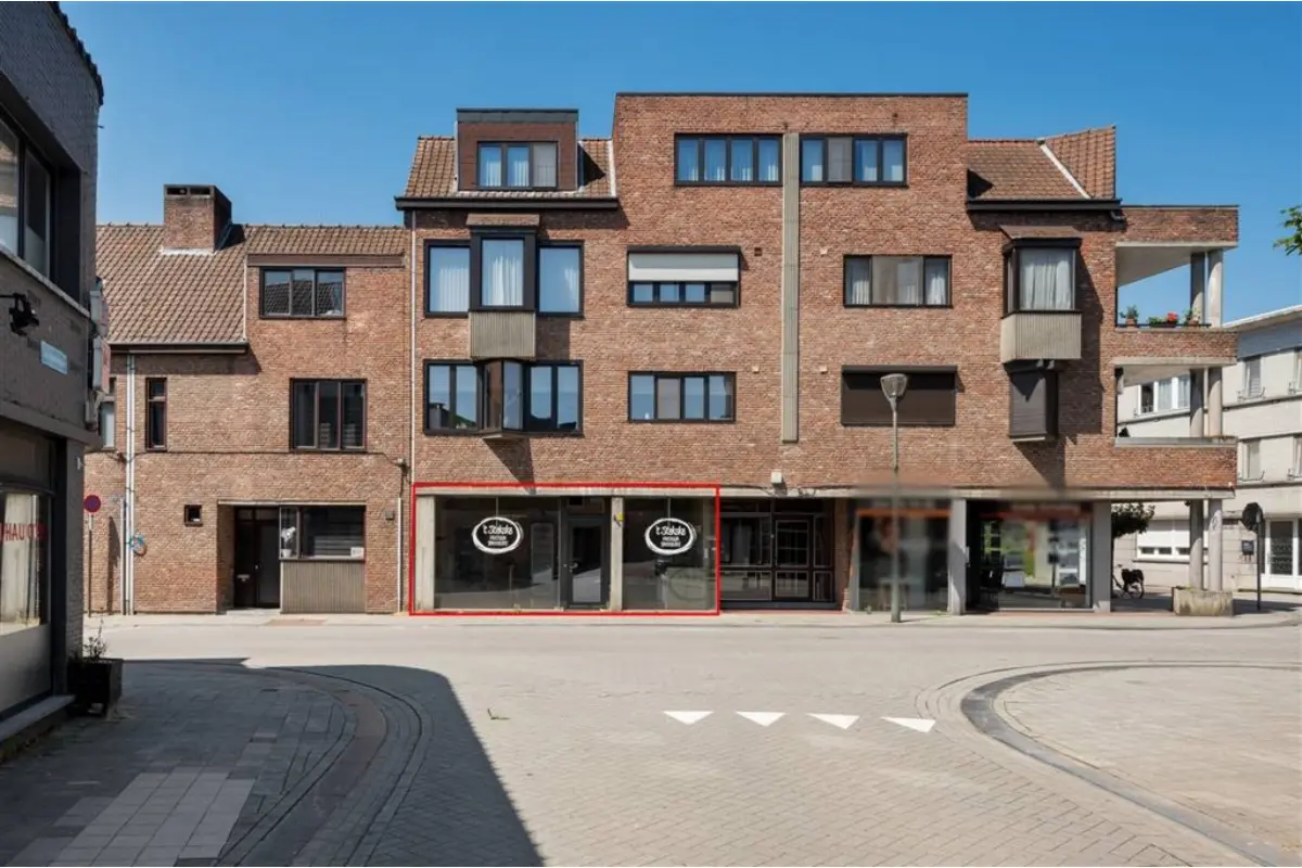 Handelszaak te  koop in Turnhout 2300 89000.00€  slaapkamers 108.00m² - Zoekertje 686495