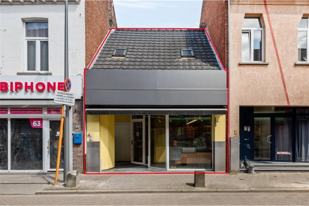 Handelszaak te  koop in Turnhout 2300 227000.00€ 1 slaapkamers 137.00m² - Zoekertje 686455