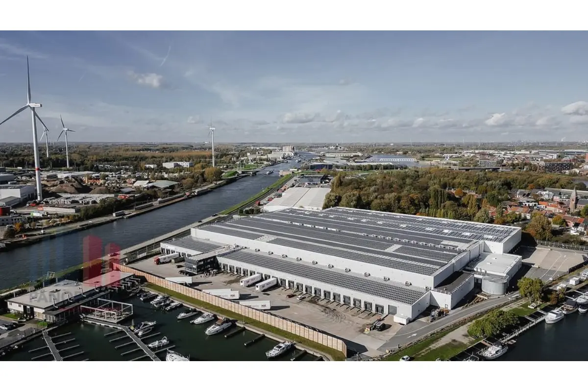 Handelszaak te  huur in Willebroek 2830 18096.00€  slaapkamers 3744.00m² - Zoekertje 685929