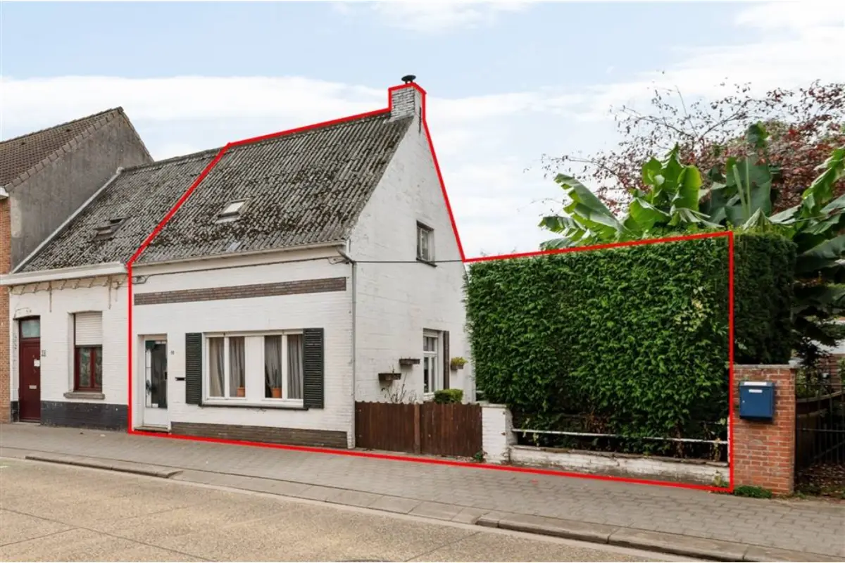 Huis te  koop in Brecht 2960 229000.00€ 1 slaapkamers 118.00m² - Zoekertje 685861