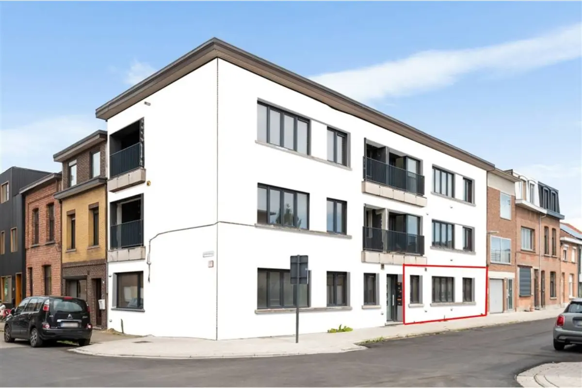 Benedenverdieping te  koop in Edegem 2650 250000.00€ 2 slaapkamers 63.00m² - Zoekertje 686625