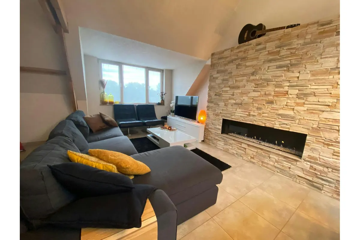 Appartement te  huur in Mol 2400 1750.00€  slaapkamers m² - Zoekertje 689233