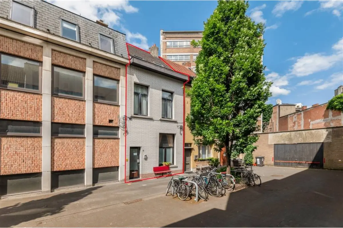 Huis te  koop in Antwerpen 2000 599000.00€ 5 slaapkamers 162.00m² - Zoekertje 689492