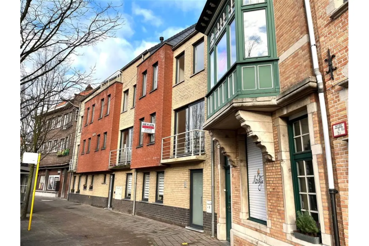 Appartement te  huur in Ekeren 2180 1200.00€ 3 slaapkamers 107.00m² - Zoekertje 689883