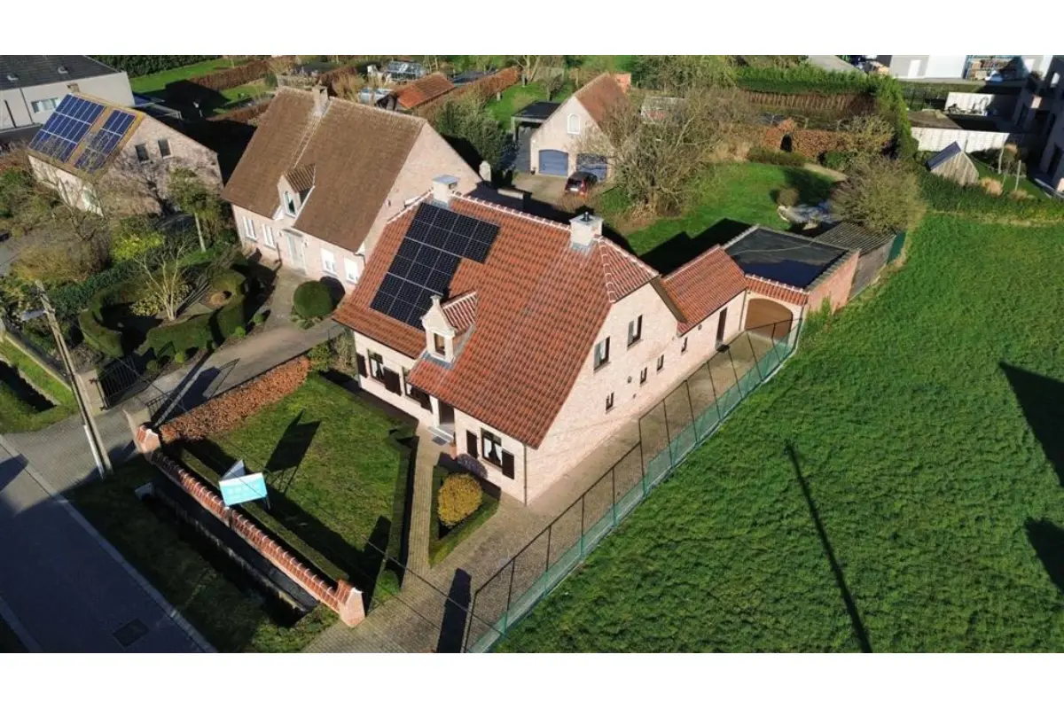 Huis te  koop in Brecht 2960 689000.00€ 4 slaapkamers 217.00m² - Zoekertje 690325