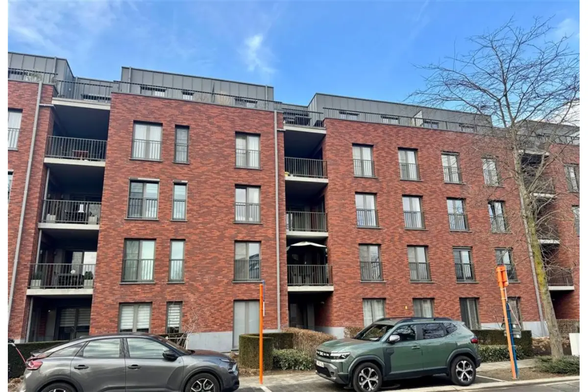 Appartement te  huur in Lier 2500 975.00€ 2 slaapkamers 104.00m² - Zoekertje 691010