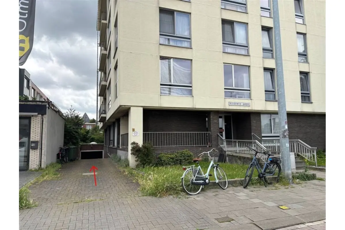 Parking te  koop in Deurne 2100 15000.00€  slaapkamers m² - Zoekertje 693123