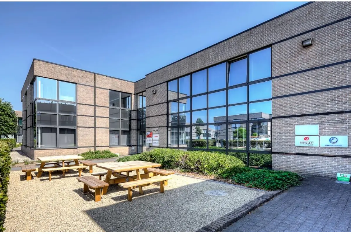 Handelszaak te  huur in Mechelen 2800 0.00€  slaapkamers 190.00m² - Zoekertje 694398