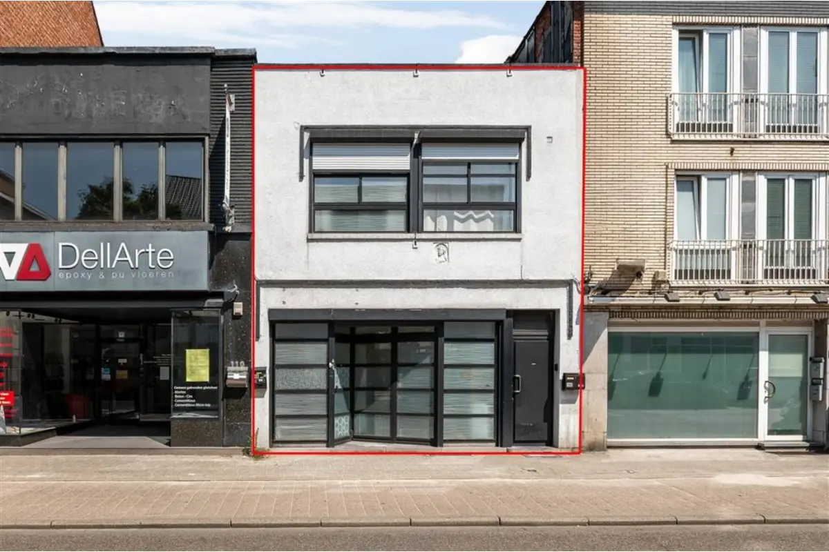 Appartementsgebouw te  koop in Turnhout 2300 299500.00€ 2 slaapkamers 175.00m² - Zoekertje 693838