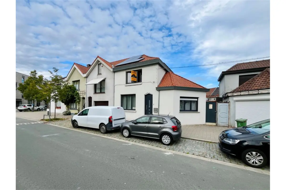 Huis te  koop in Antwerpen 2030 389000.00€ 5 slaapkamers 128.00m² - Zoekertje 736224