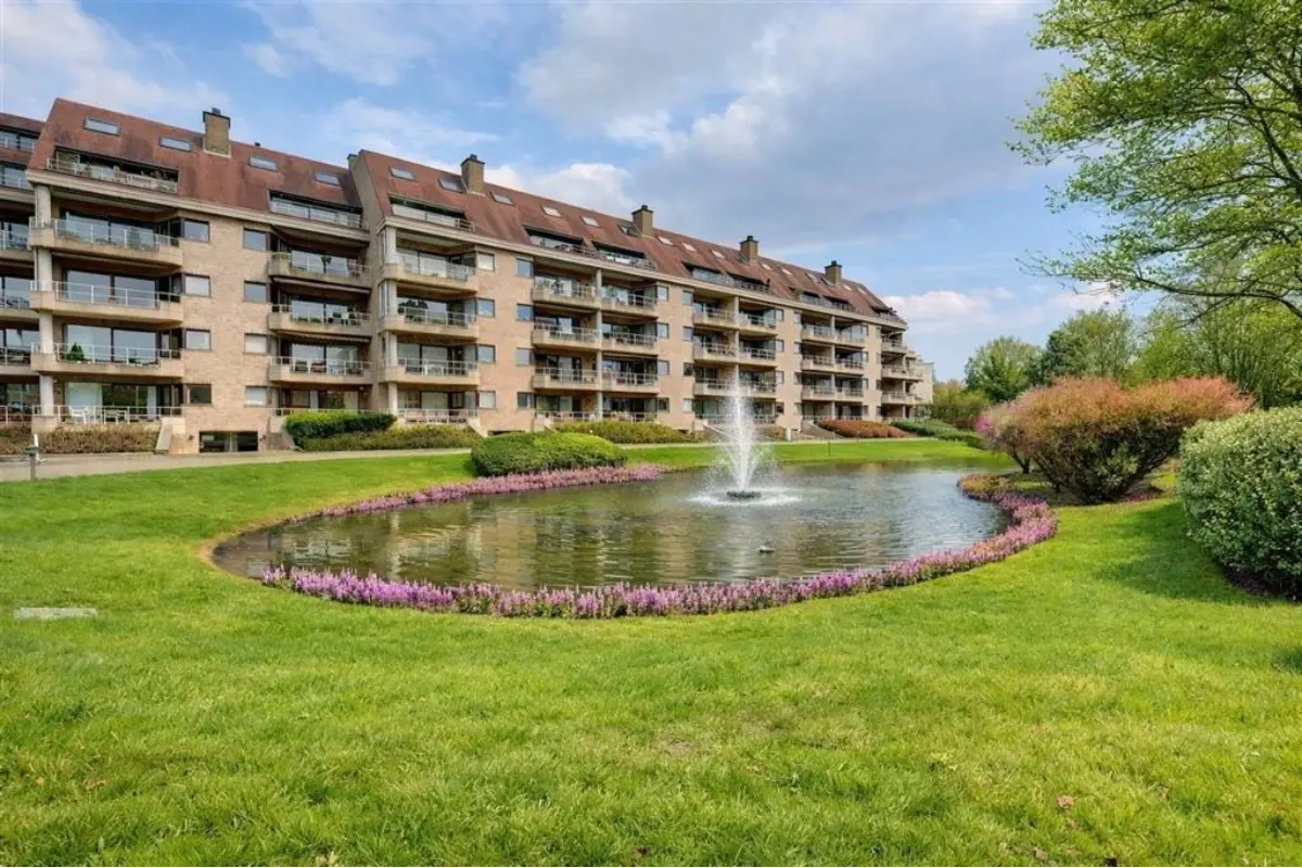 Appartement te  huur in Wilrijk 2610 1150.00€ 2 slaapkamers 106.00m² - Zoekertje 696306