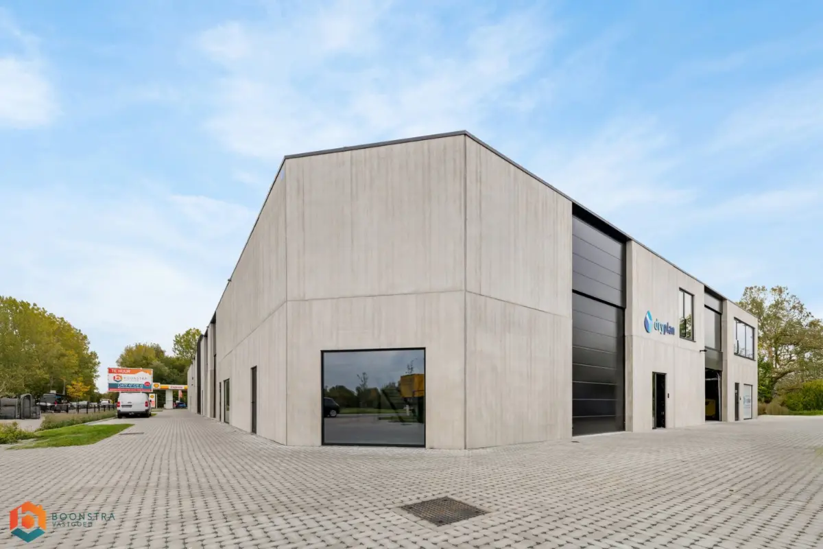 Handelszaak te  huur in Mechelen 2800 1950.00€  slaapkamers 194.00m² - Zoekertje 700162