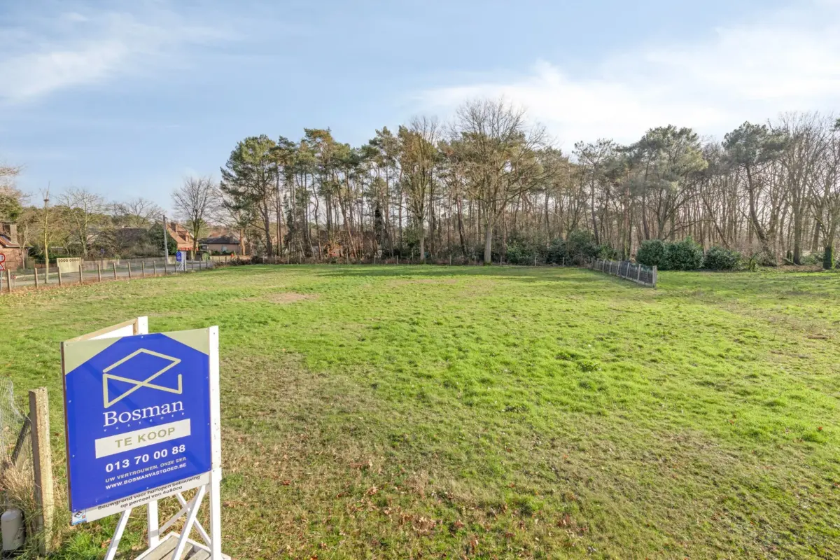 Bouwgrond te  koop in Olen 2250 175000.00€  slaapkamers m² - Zoekertje 701577