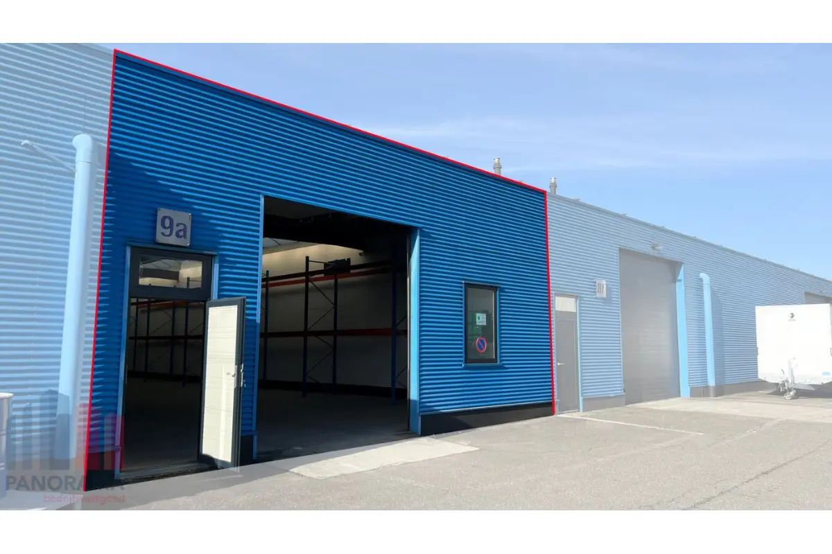 Handelszaak te  huur in Herentals 2200 1495.00€  slaapkamers 240.00m² - Zoekertje 701496