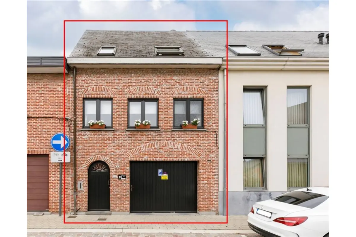 Huis te  huur in Herentals 2200 960.00€ 2 slaapkamers 128.00m² - Zoekertje 702370