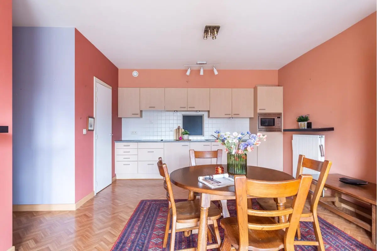 Appartement te  koop in Wilrijk 2610 325000.00€ 2 slaapkamers 80.00m² - Zoekertje 703263