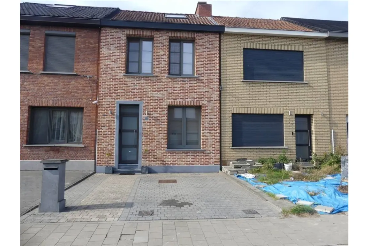 Huis te  koop in Willebroek 2830 368000.00€ 2 slaapkamers m² - Zoekertje 703451