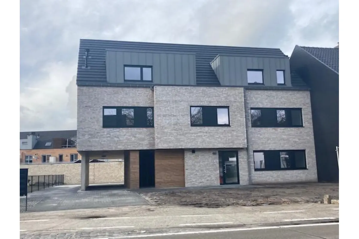 Appartement te  huur in Mol 2400 775.00€ 1 slaapkamers 60.00m² - Zoekertje 704063