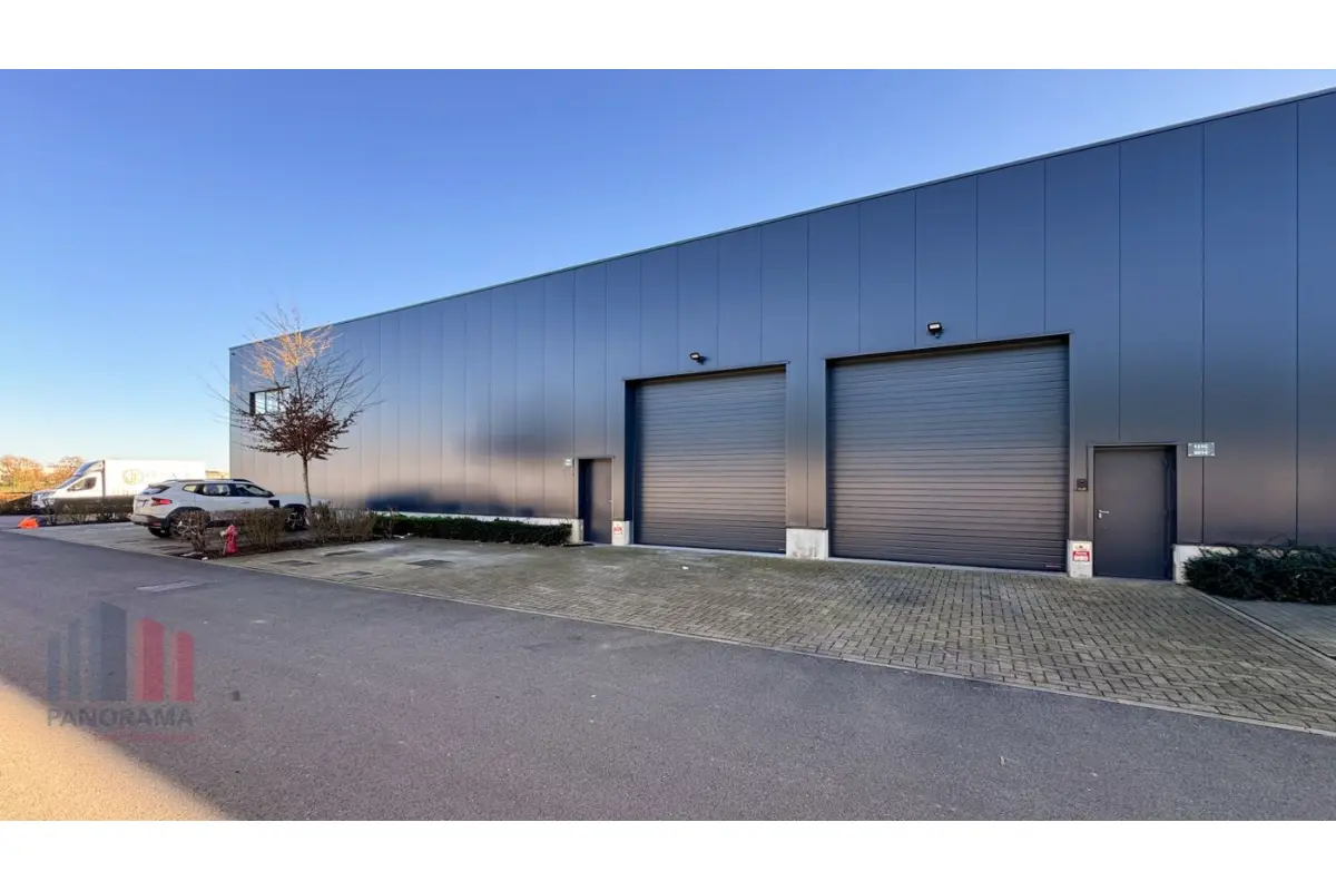 Handelszaak te  huur in Willebroek 2830 1400.00€  slaapkamers 216.00m² - Zoekertje 703923