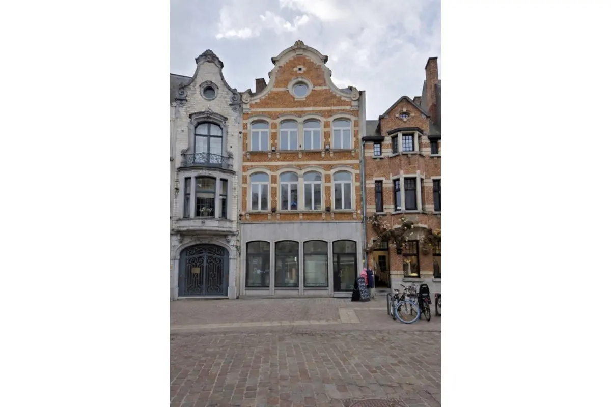 Huis te  huur in Lier 2500 1950.00€ 2 slaapkamers m² - Zoekertje 704746