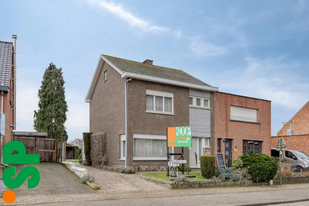 Huis te  koop in Nijlen 2560 349000.00€ 3 slaapkamers 186.00m² - Zoekertje 706677