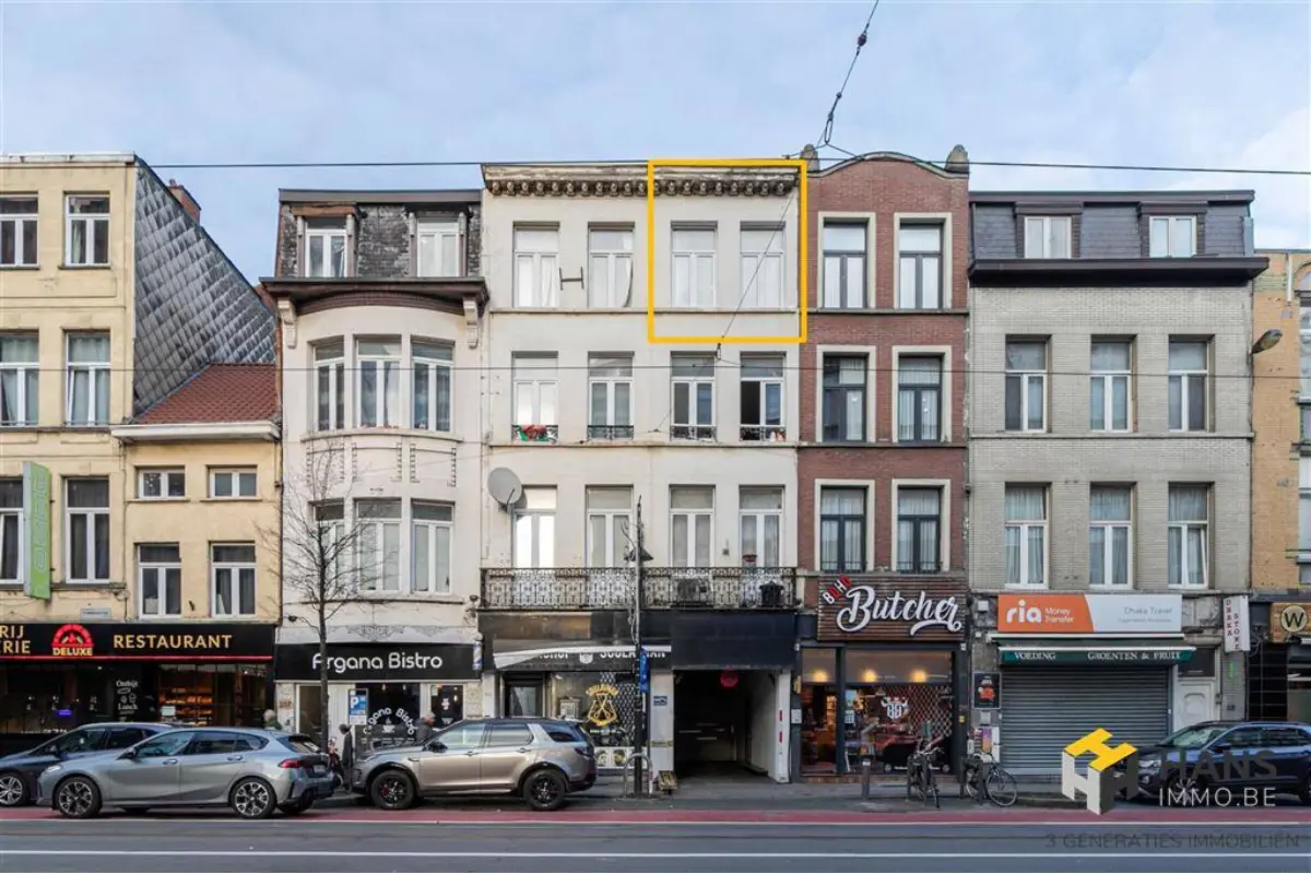 Appartement te  koop in Borgerhout 2140 129000.00€ 1 slaapkamers 51.00m² - Zoekertje 707389