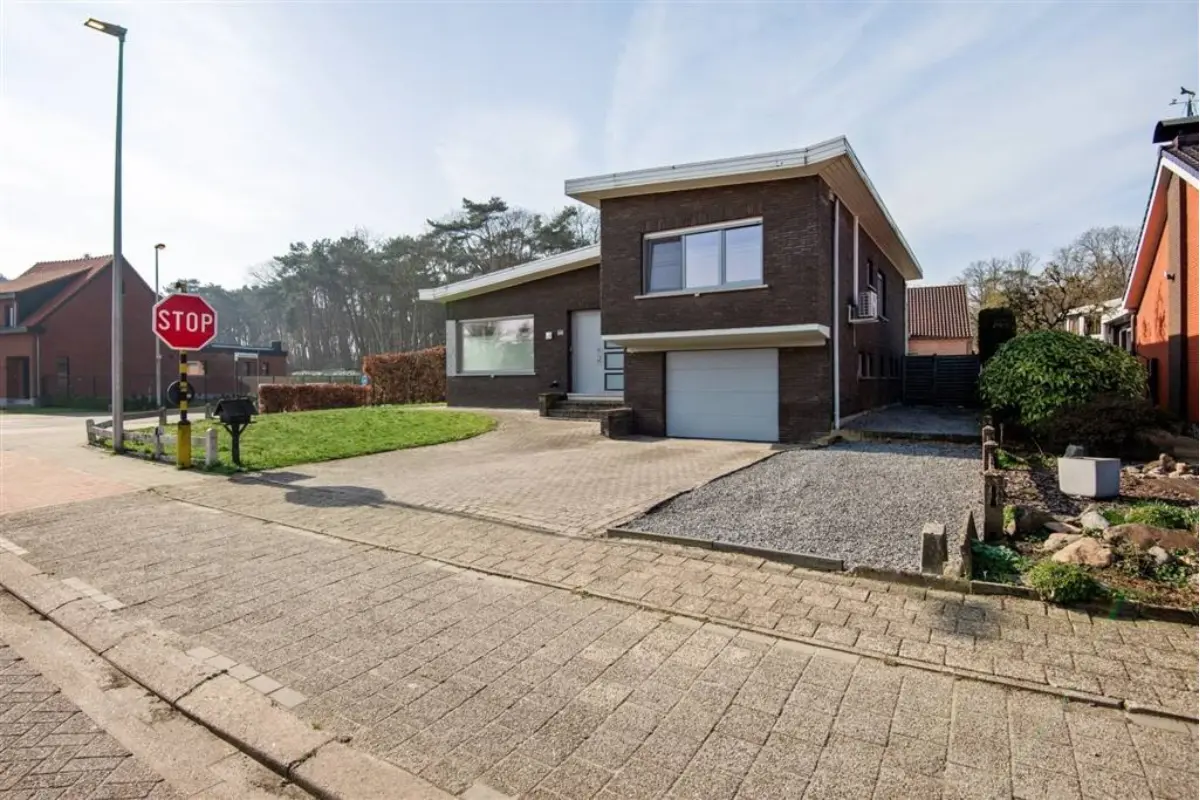 Huis te  koop in Nijlen 2560 425000.00€ 3 slaapkamers 180.00m² - Zoekertje 707227