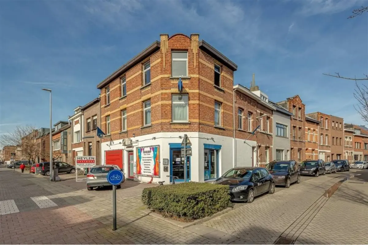 Handelszaak te  koop in Schoten 2900 137500.00€  slaapkamers 140.00m² - Zoekertje 707235