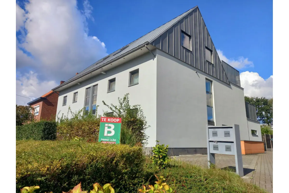 Duplex te  koop in Geel 2440 299000.00€ 3 slaapkamers 130.00m² - Zoekertje 708319