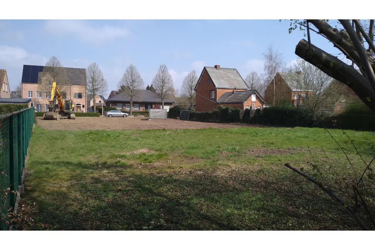 Bouwgrond te  koop in Noorderwijk 2200 178000.00€  slaapkamers m² - Zoekertje 708930