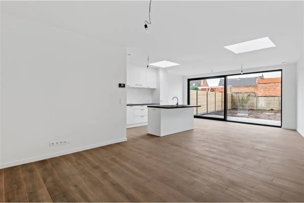 Huis te  koop in Stabroek 2940 499000.00€ 4 slaapkamers 211.00m² - Zoekertje 710117