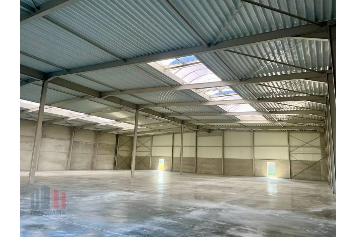 Handelszaak te  huur in Heist-op-den-Berg 2220 6417.00€  slaapkamers 1400.00m² - Zoekertje 709288