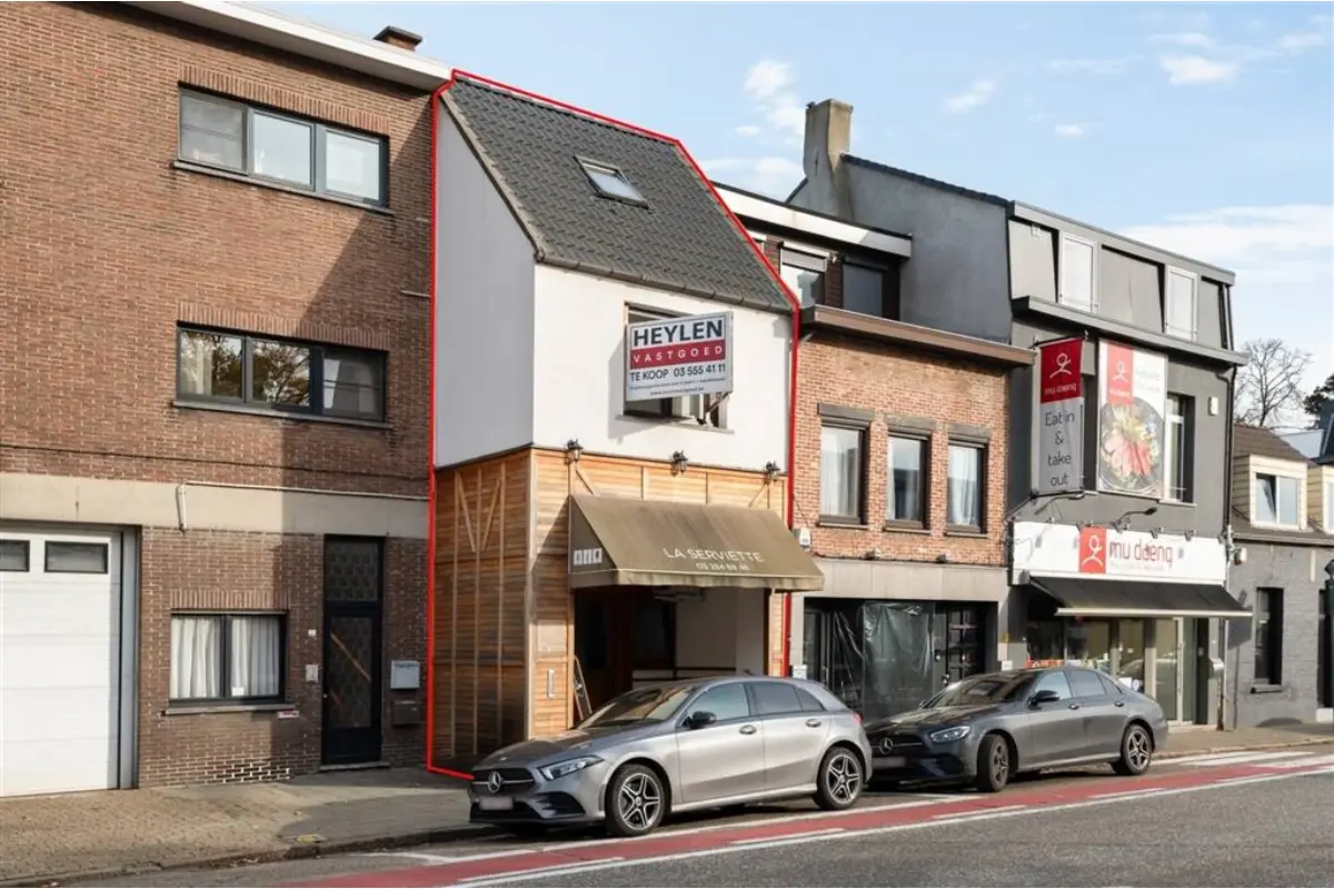 Appartement te  koop in Brasschaat 2930 539000.00€ 3 slaapkamers 144.00m² - Zoekertje 709366