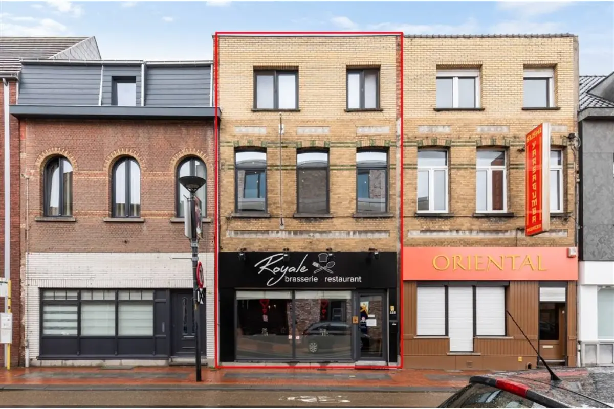 Handelszaak te  koop in Zwijndrecht 2070 425000.00€ 3 slaapkamers 114.00m² - Zoekertje 710046