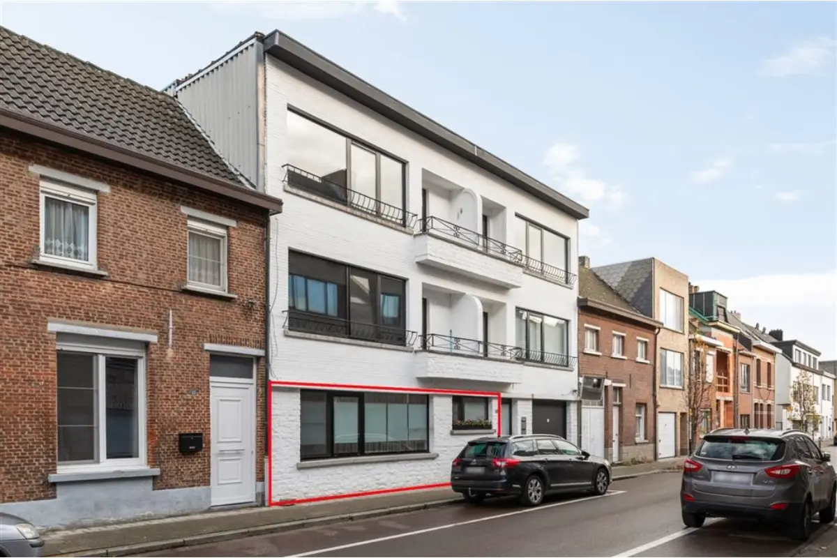 Appartement te  koop in Kontich 2550 359000.00€ 2 slaapkamers 78.00m² - Zoekertje 710030