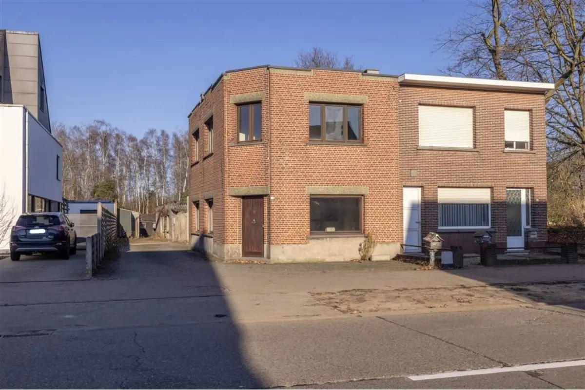 Huis te  koop in Herentals 2200 189000.00€ 3 slaapkamers 147.00m² - Zoekertje 709862