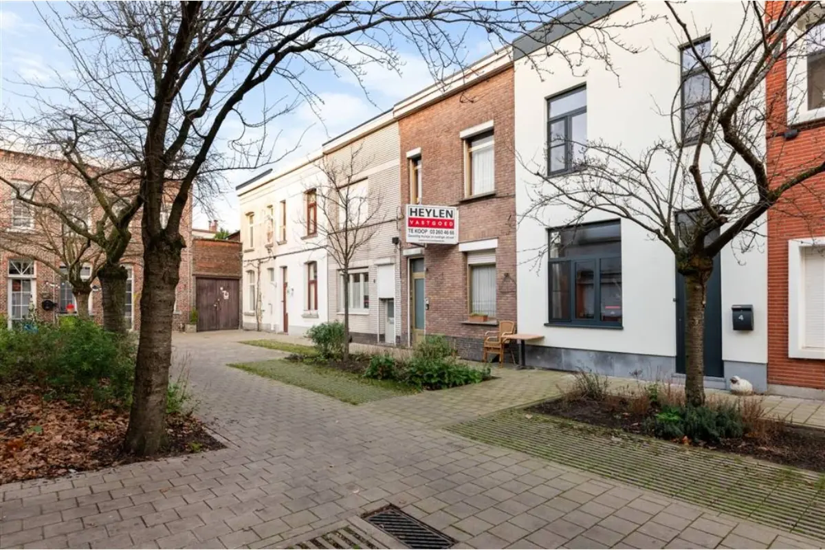Huis te  koop in Antwerpen 2060 205000.00€ 1 slaapkamers 68.00m² - Zoekertje 709377