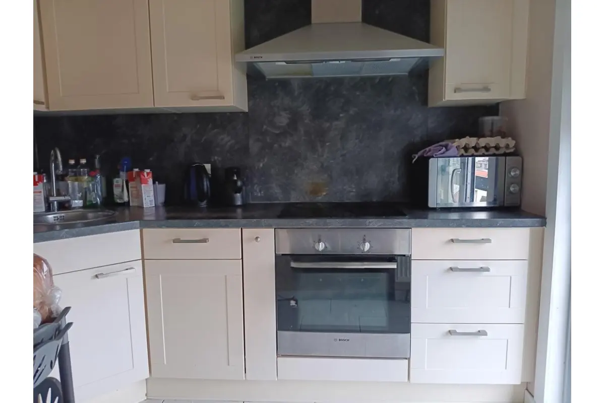 Appartement te  koop in Antwerpen 2060 169000.00€ 2 slaapkamers 90.00m² - Zoekertje 710744