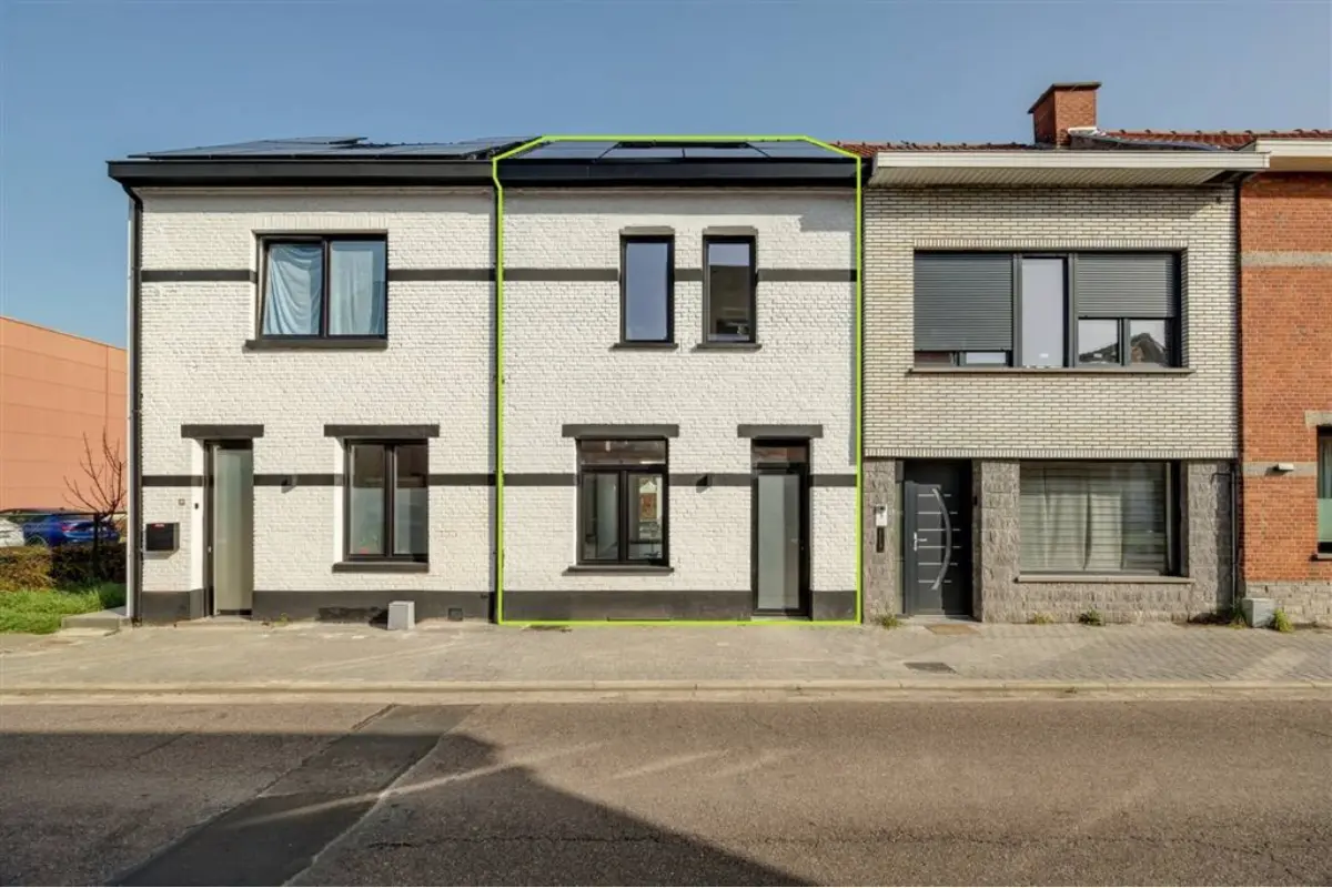 Huis te  koop in Muizen 2812 449000.00€ 3 slaapkamers 121.00m² - Zoekertje 710625