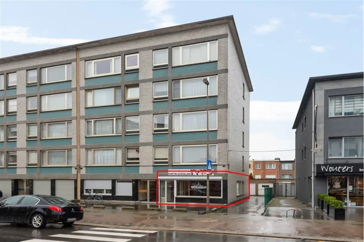 Handelszaak te  huur in Merksem 2170 925.00€  slaapkamers 93.00m² - Zoekertje 711570